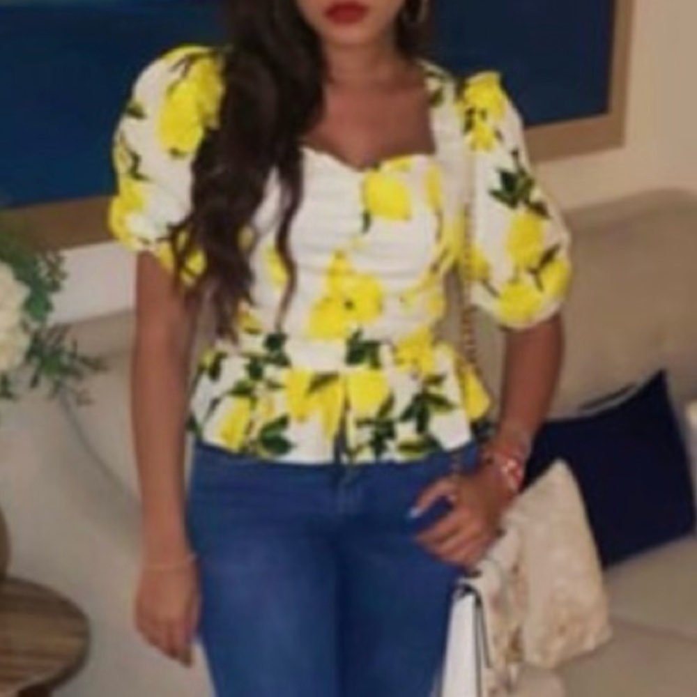 Lemon chic elegant top - Picture 3 of 3
